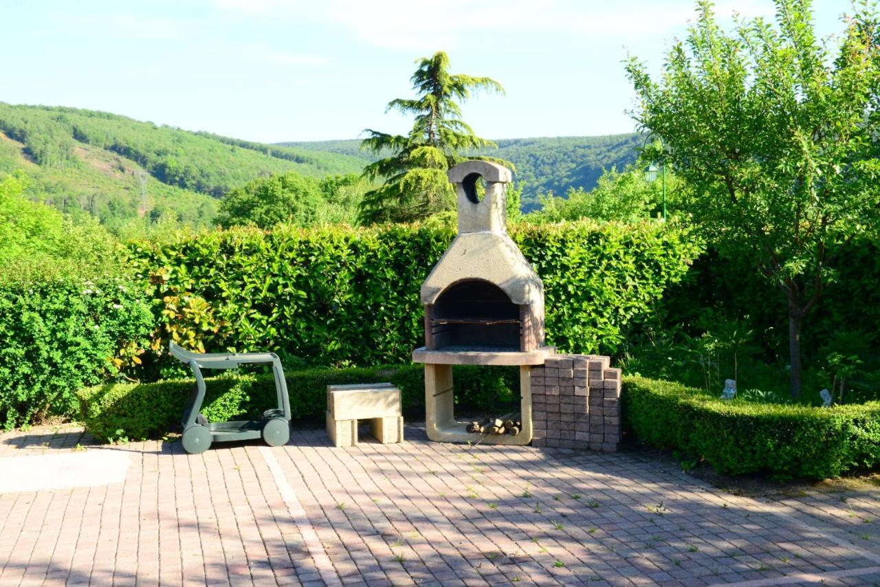 Maison L'Hirondelle Rustique A Tournavaux Exterior foto